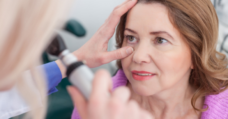 Trápia vás problémy so zrakom? Čo tak vyskúšať operáciu očí