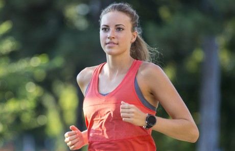 Športové smart hodinky vám zmerajú tep srdca a pomôžu s tréningovým plánom